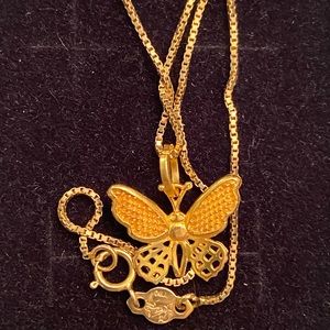 18K Ladies Butterfly Necklace